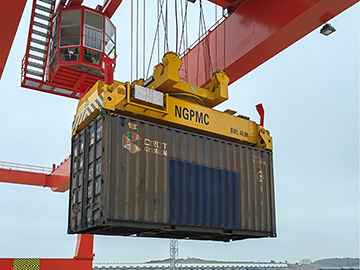 八滑轮制动伸缩吊具